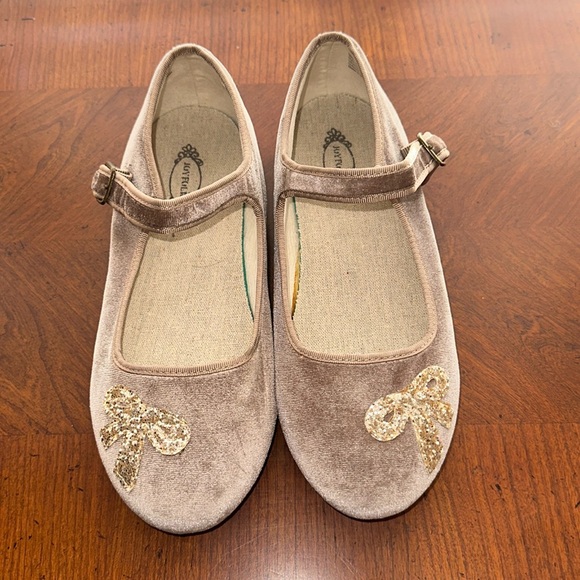 Joyfolie Other - Joyfoile Liv Mary Janes, Youth size 4.